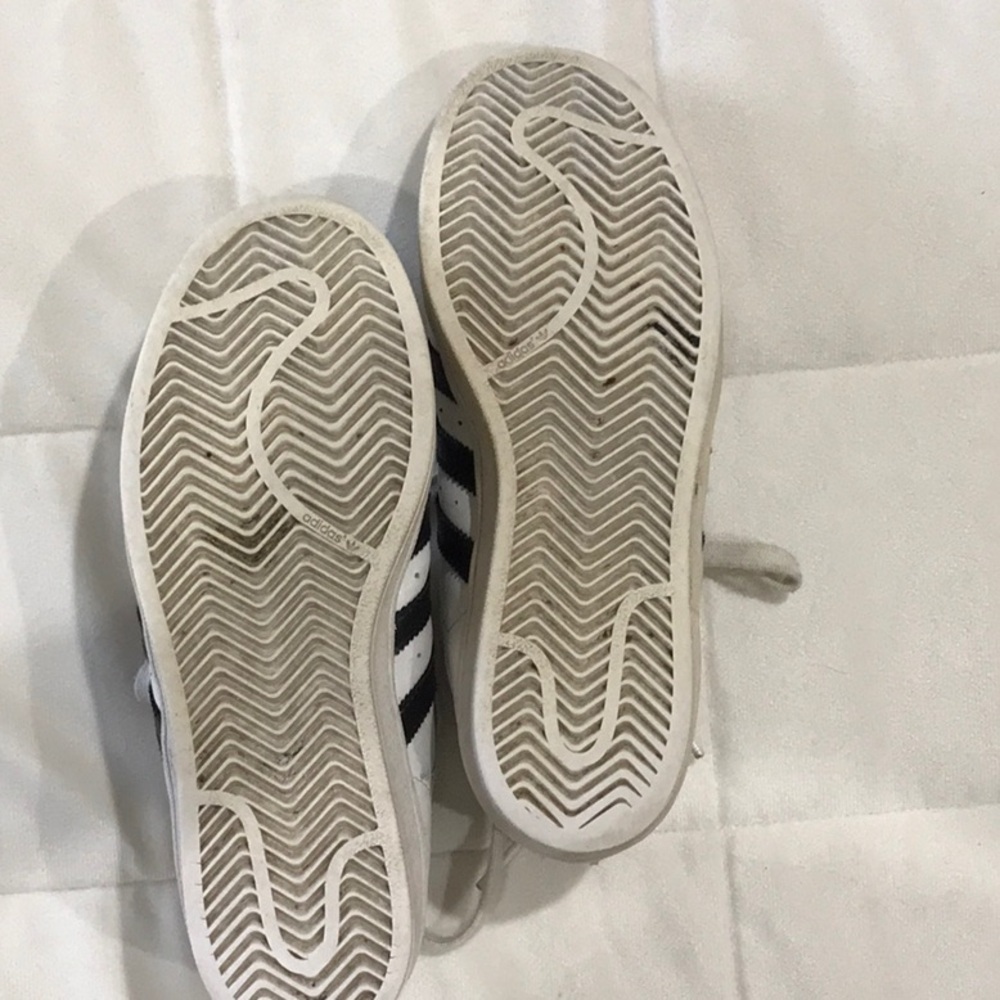 Adidas Superstar Size 6.5 Mens - Picture 5 of 5